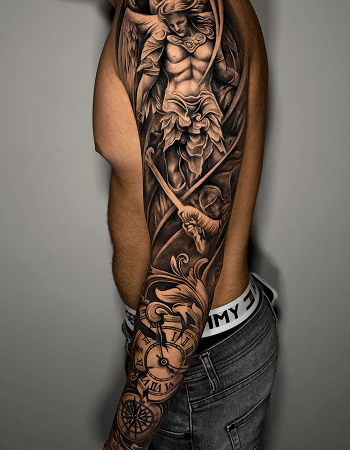 realismo tattoo 2