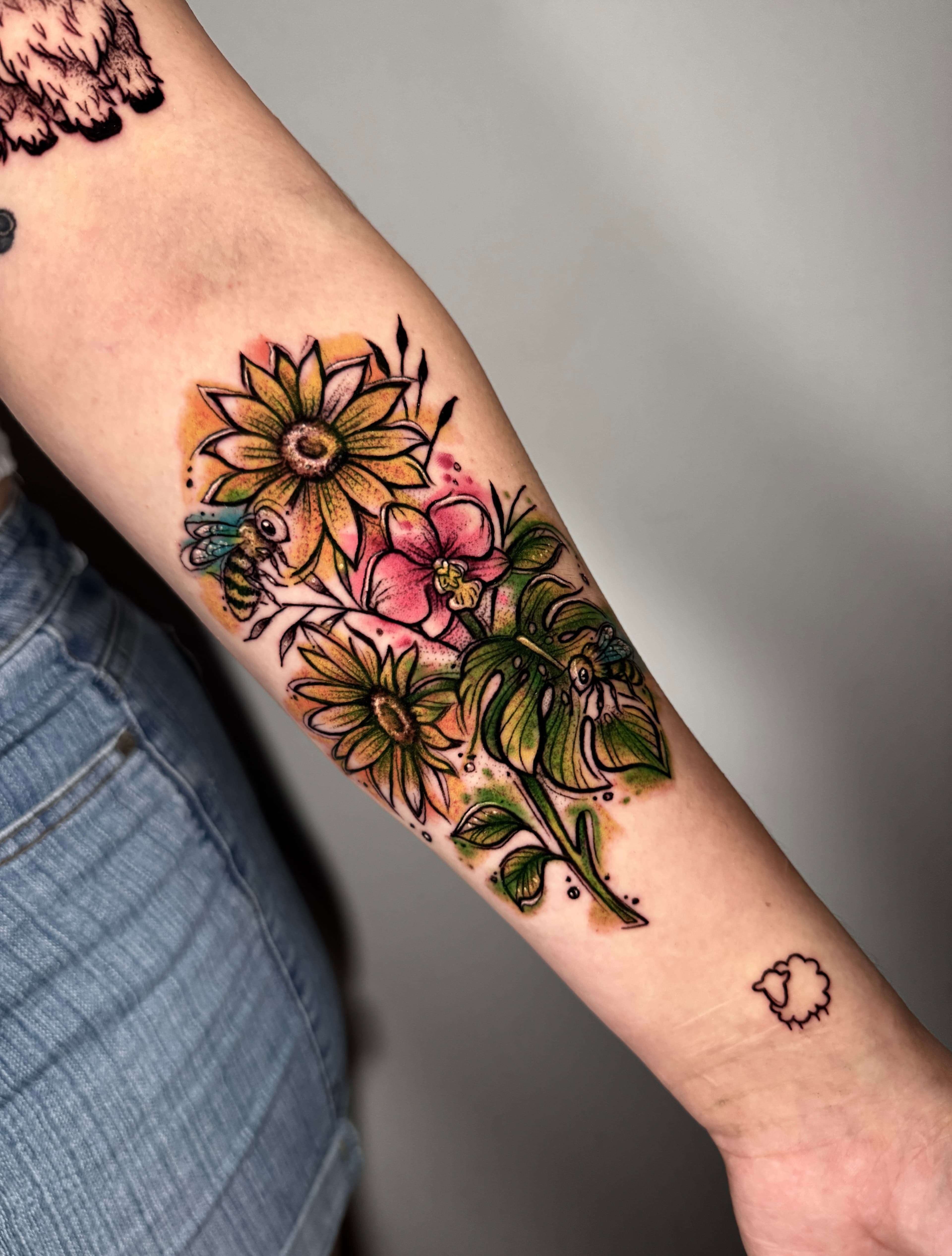 Flores color antebrazo