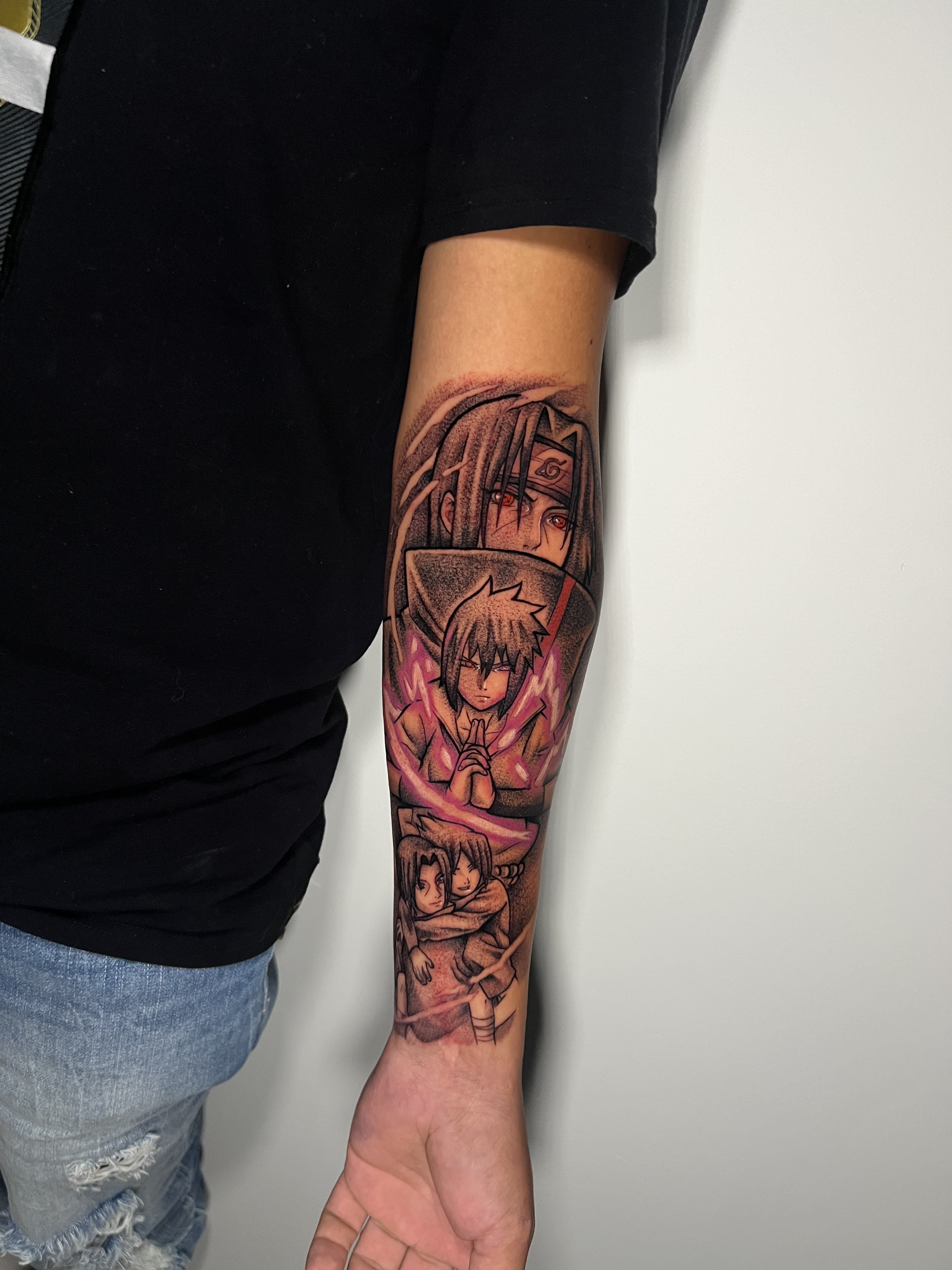 Color anime forearm